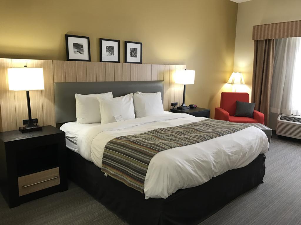 Hotel Country & By Radisson, Dalton, Ga 2*